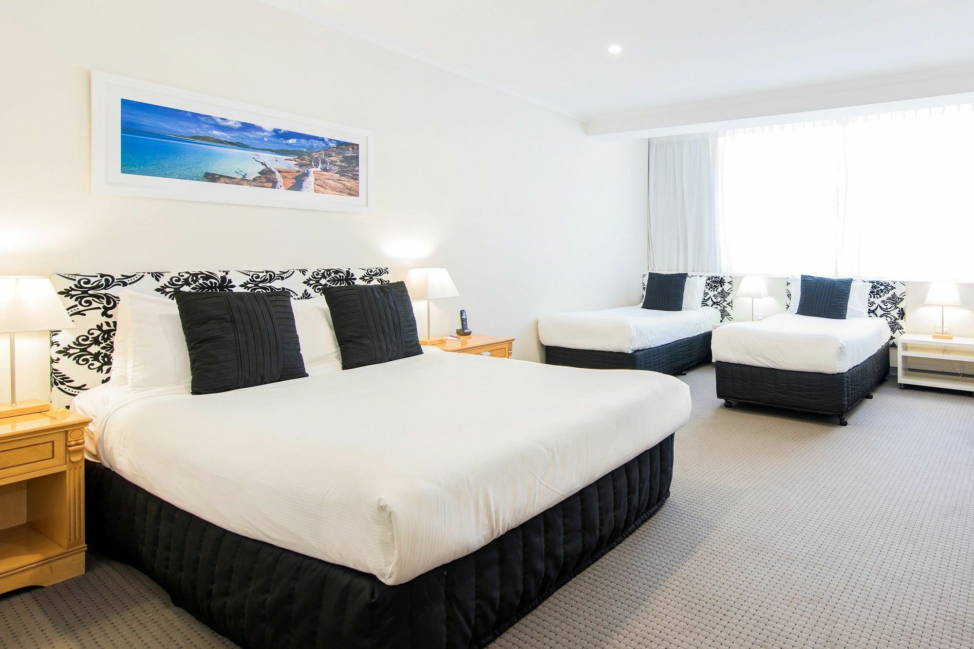Hotel Mercure Charlestown